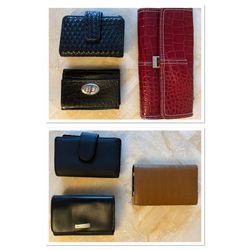 Wallets, Credit Card Holders And Change Purses