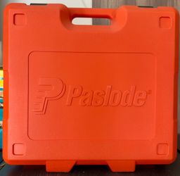 Paslode 2 1/2-in 16 gauge Pneumatic Straight Nailer