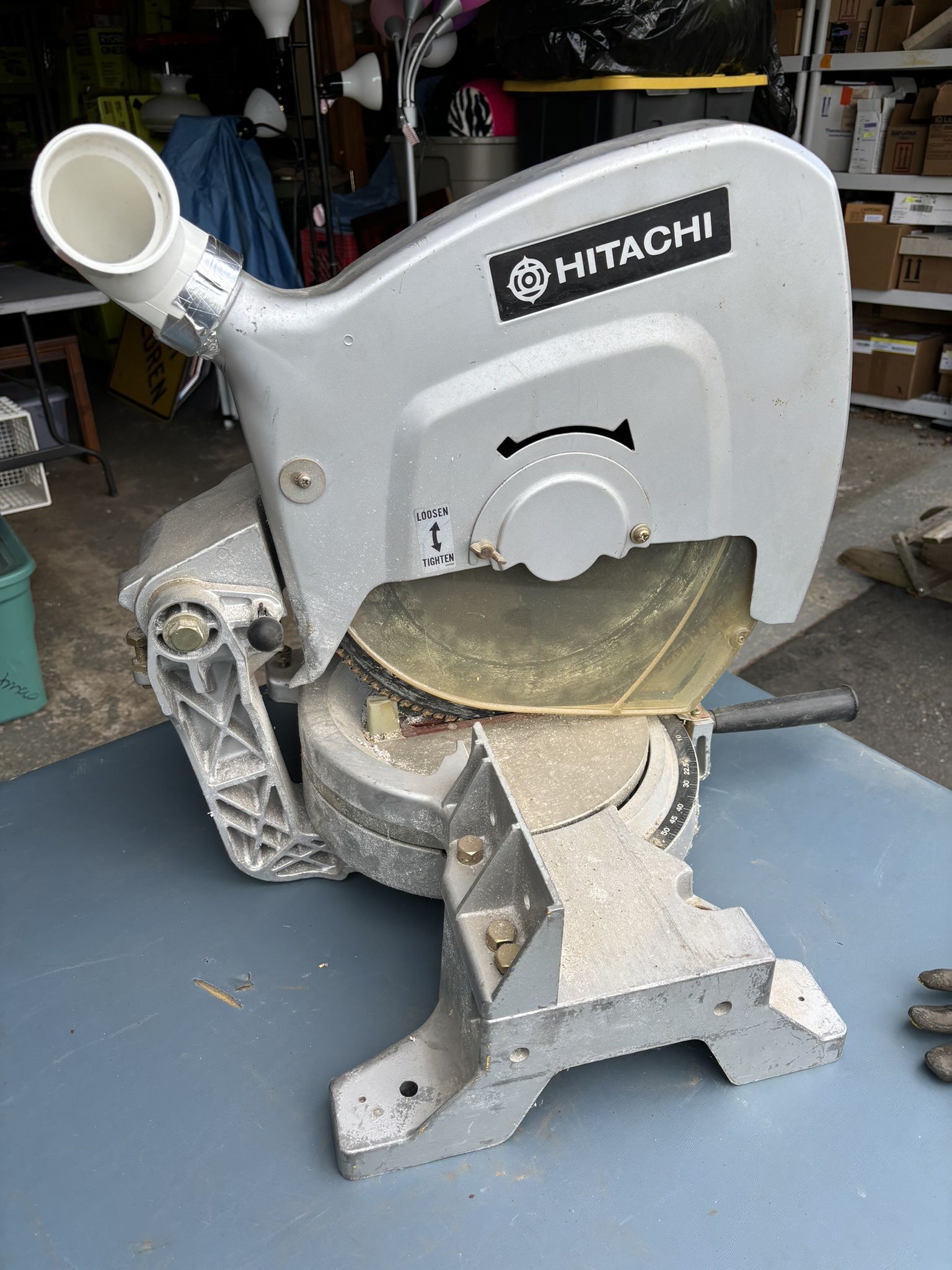 Hitachi 15” Miter Saw With Spare Blade