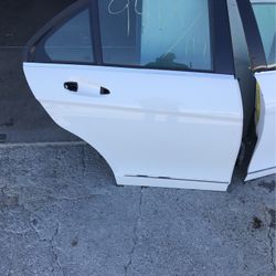 MERCEDES C-250 DOORS COMPLETE