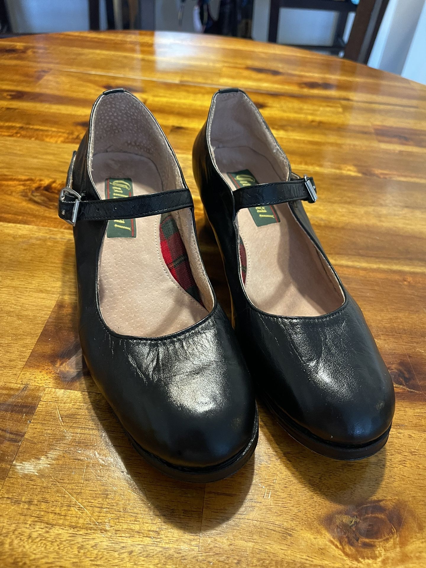 Women’s Size 7, Colonial 325 Women's Folklorico Flamenco Dance Shoes with Nails, Leather