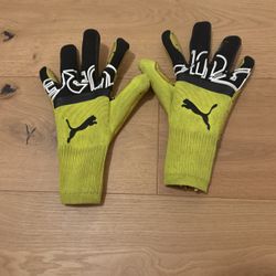 Puma Goalkeeper Gloves 