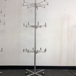 Stainless steel hanging rack can spin 6 ‘ feet tall....!!!