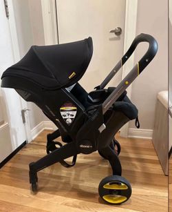 Doona Nitro Black Stroller With Infant Insert And Base