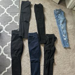 EUC jeans Size 9 