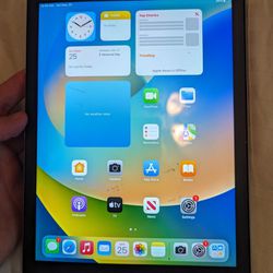 iPad Pro 9.7" 128GB Cellular Unlocked