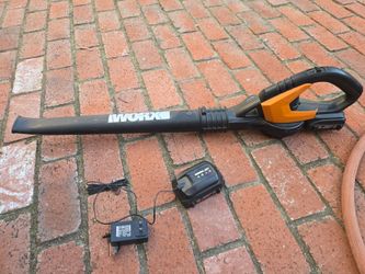 Worx battery powered blower