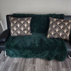 Couch / Day Bed