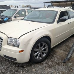 2006 Chrysler 300 PARTS U Pull Auto Parts DD0753 for Sale in