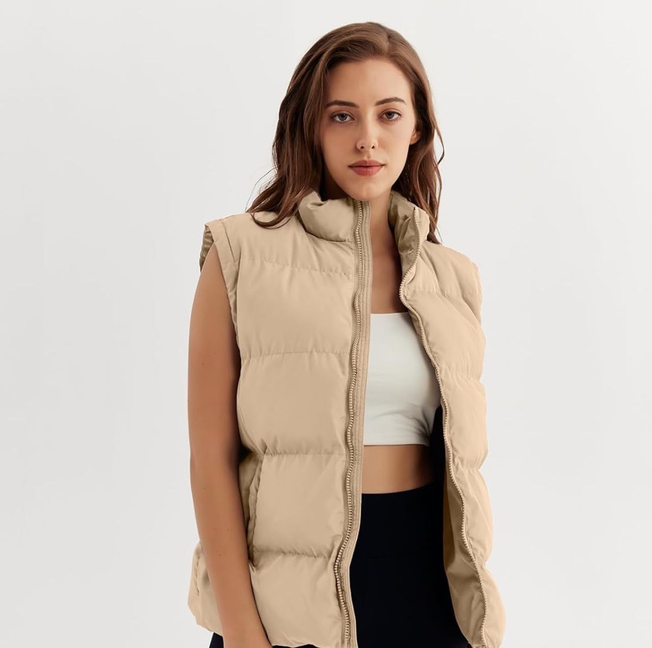 Trendy Queen Puffer Vest Womens Oversized Zip Up Jackets Stand-up Collar Down Vest with Pocket Lightweight Fall Fashion Coat