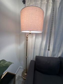 Floor lamp