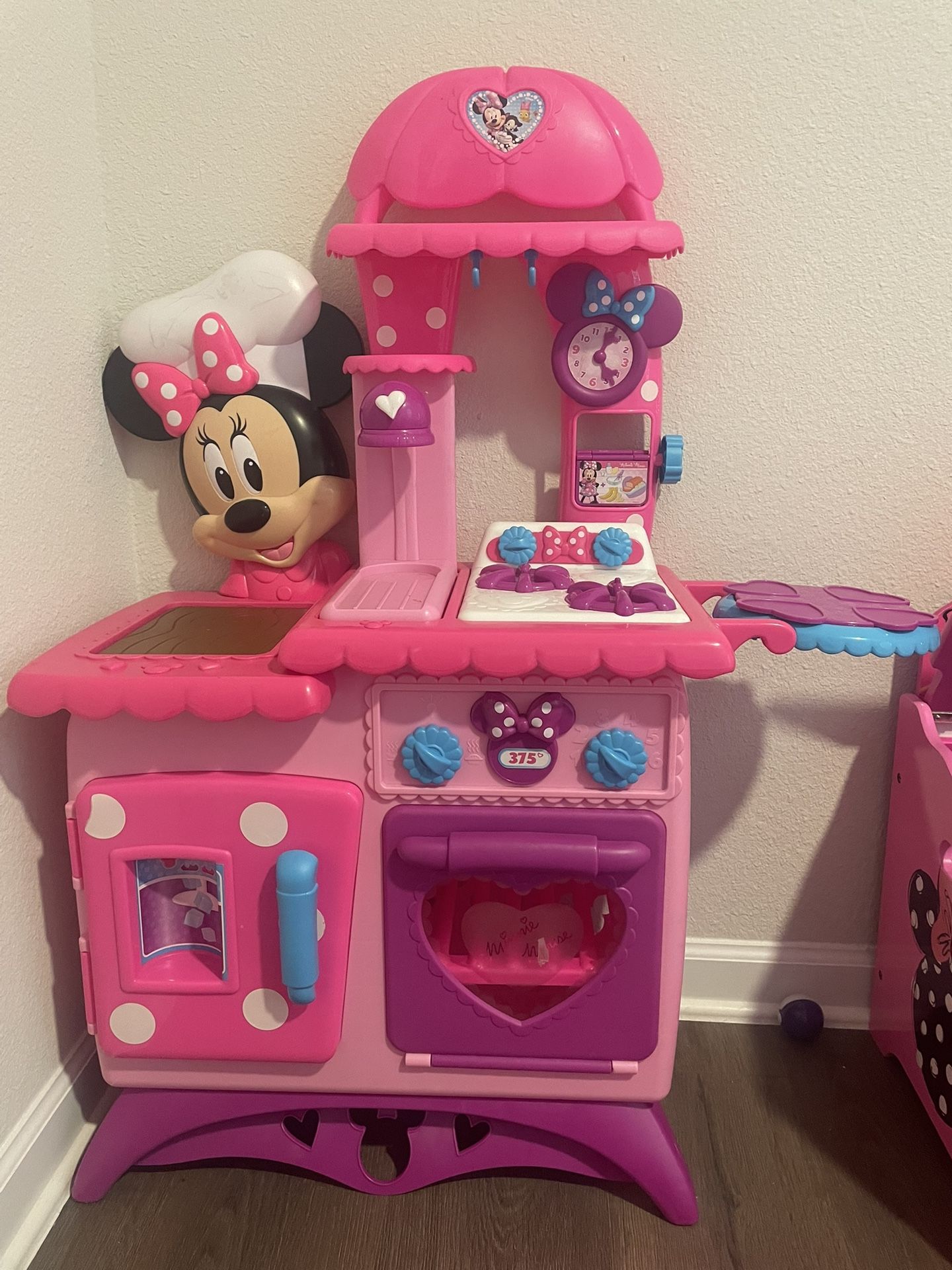 Mini Mouse Kitchen & More