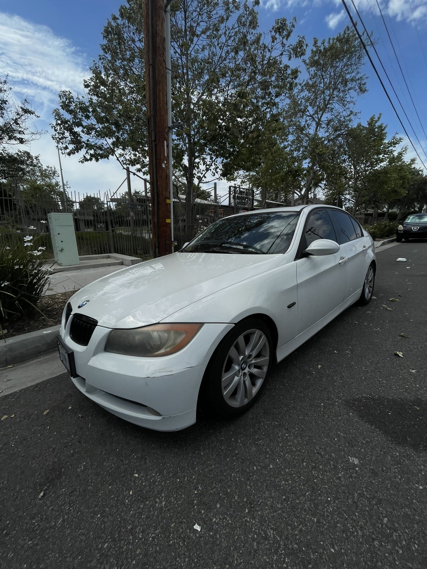 BMW 328i