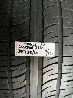 Single Pirelli 285/35/24 Scorpion Zero tire TREAD 7/32s