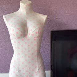 Polkadot Mannequin
