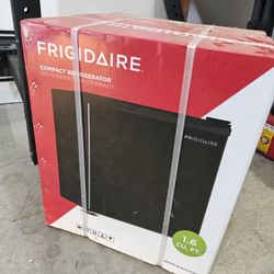 Frigidaire 1.6 Mini Fridge (new) 