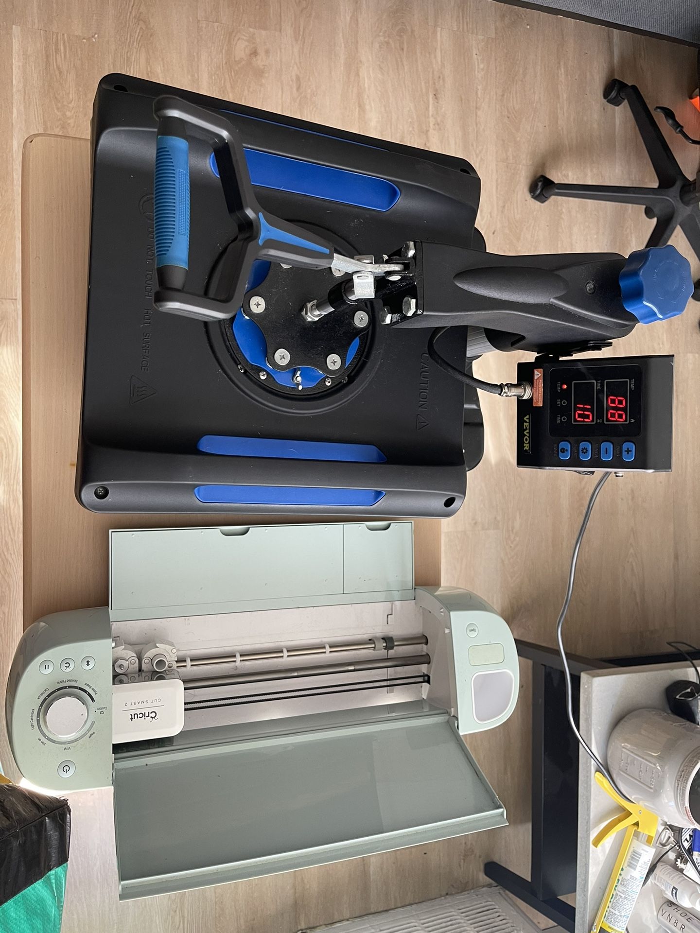 Heat Press And Cricut Air 2