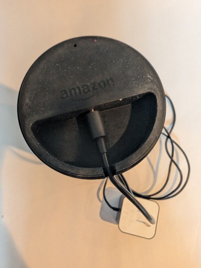 Amazon Echo (1st Generation) smart speaker