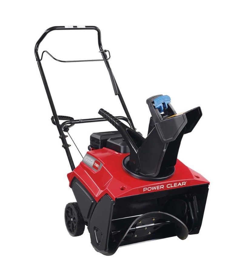 Brand new in box! Toro Power Clear 821 QZE 21 in. 252 cc Single-Stage Self Propelled Gas Snow Blower with Electric Start