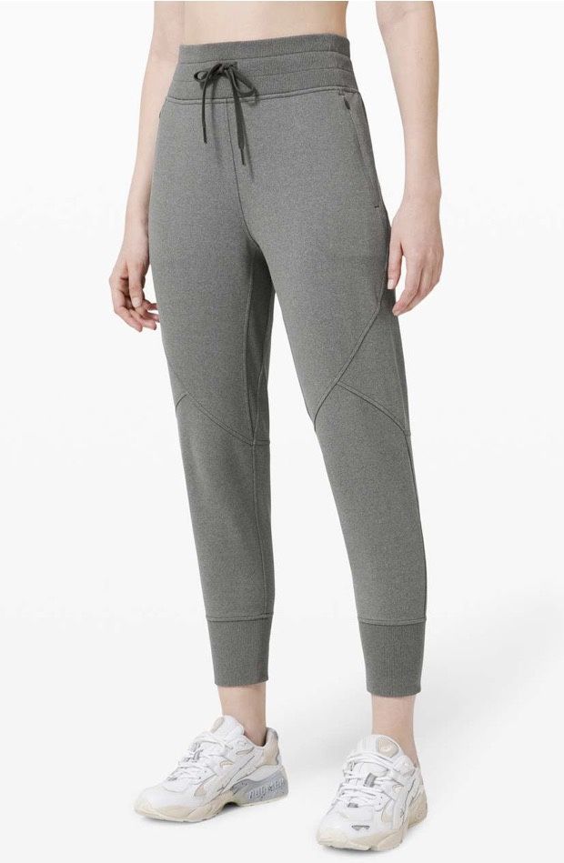 Lululemon Metro Miles Jogger- Size 6