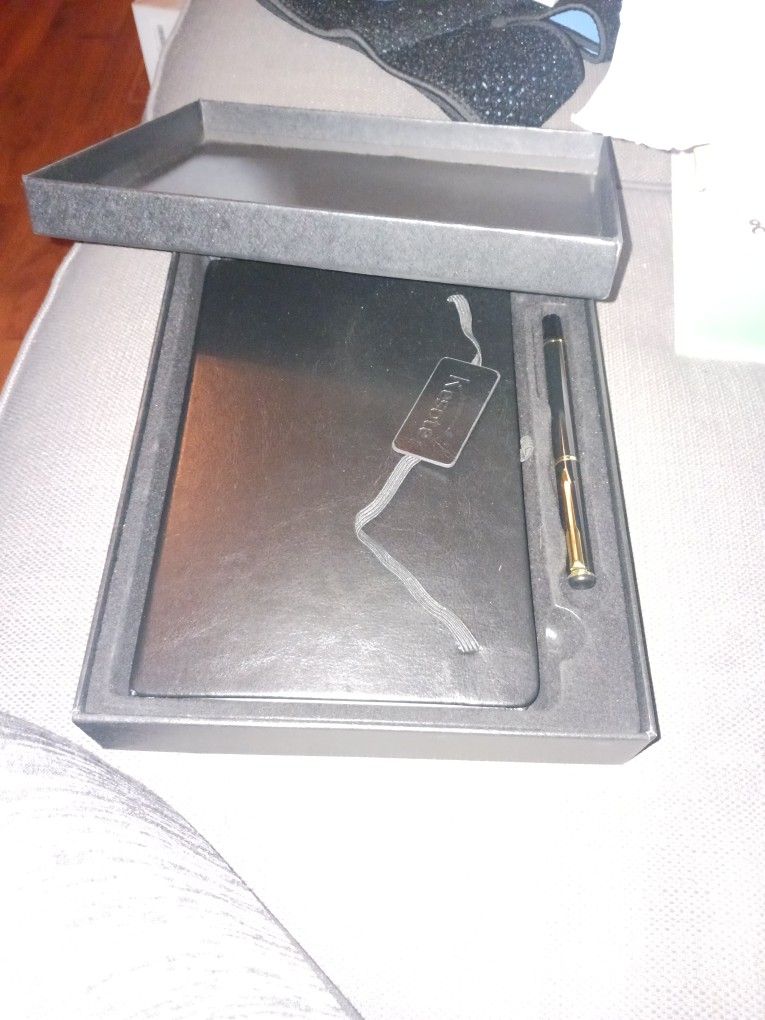 Hard Cover kesote Memo Notebook With Pen