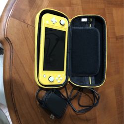 Nintendo Switch Light 