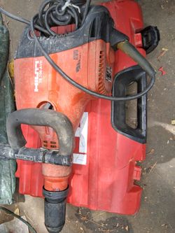 Hilti TE 706 AvR Demohammer