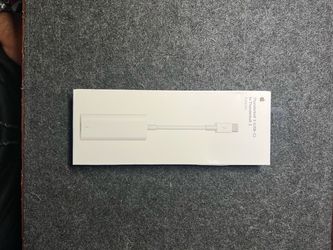 Thunderbolt 3 (USB-C) to Thunderbolt 2 Adapter