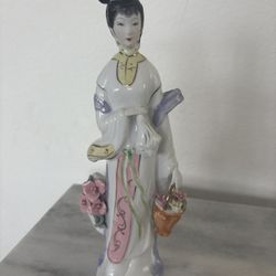 Vintage Porcelain Geisha Figurine 