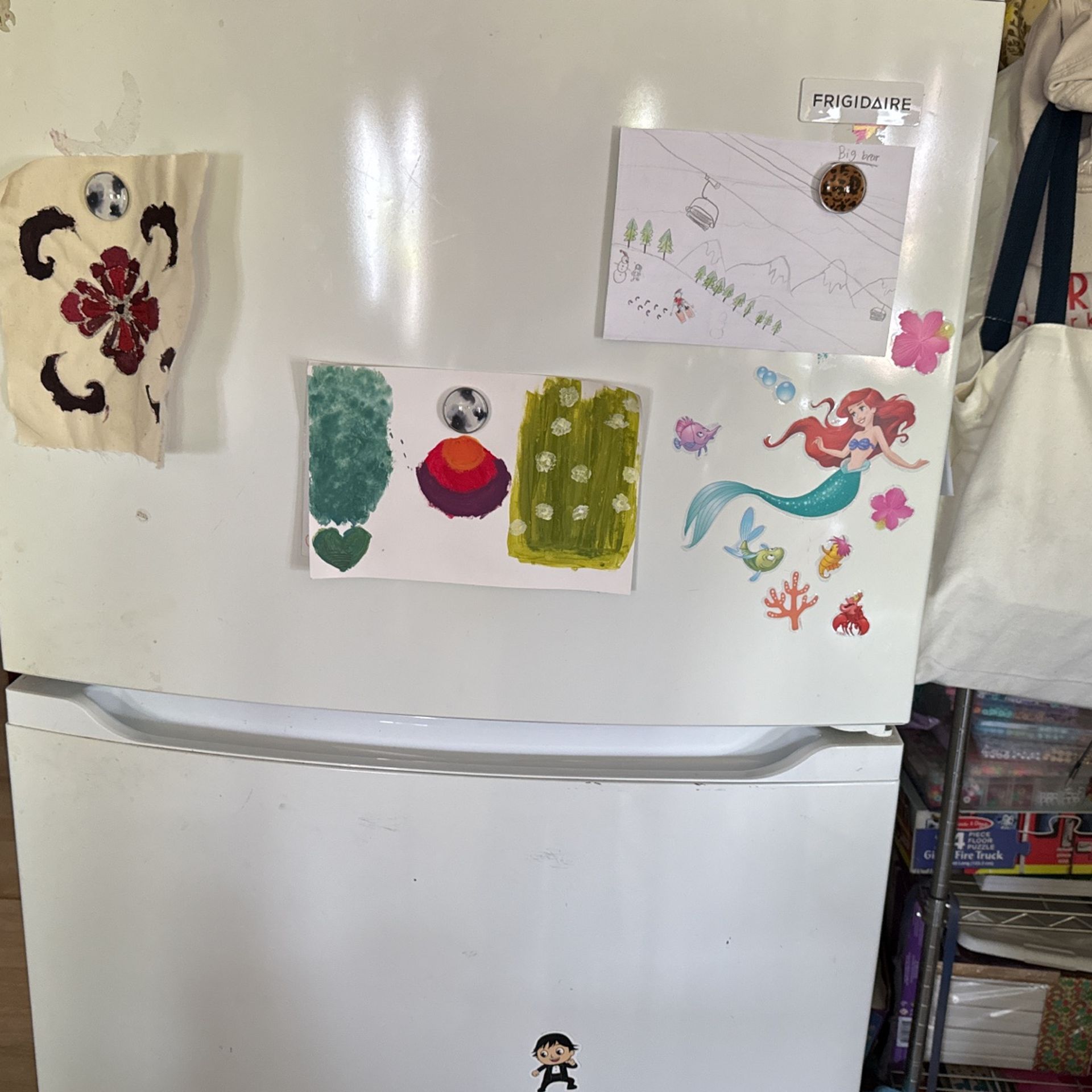 Refrigerator