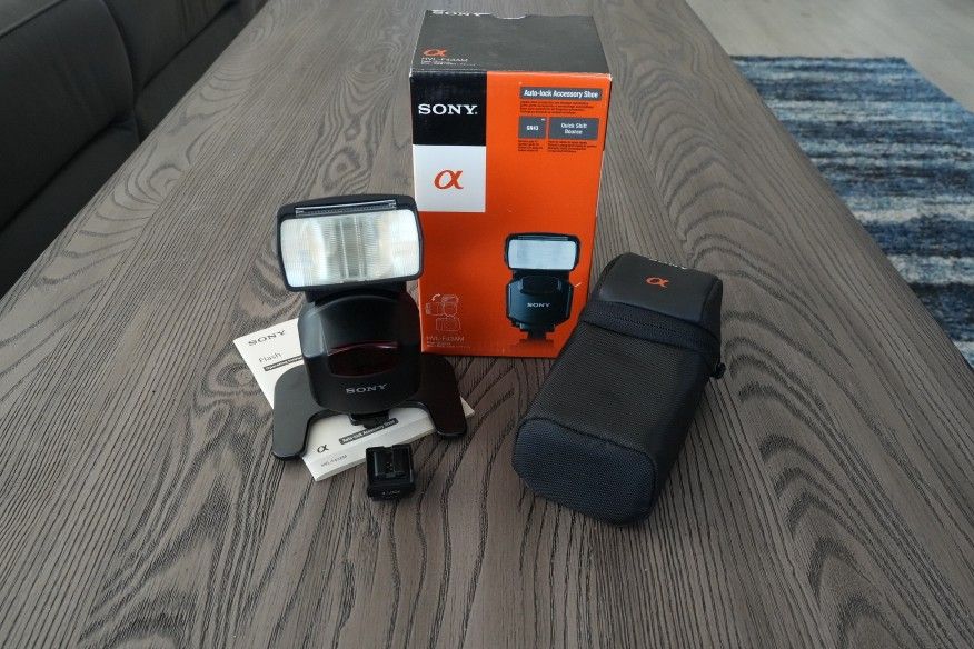Sony HVL-F43AM Flash with Multi Interface Shoe Adapter