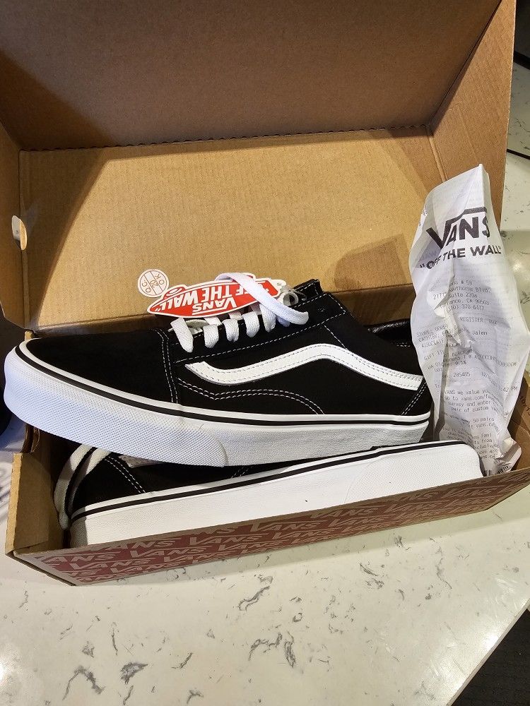 New Old Skool Vans Men's Size 8