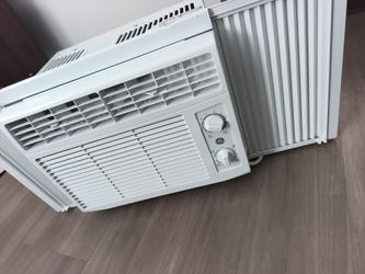Window Air Conditioner Unit