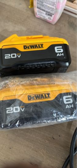 One Dewalt 6ah battery