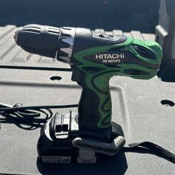  Hitachi 18V Cordless Drill/Driver 