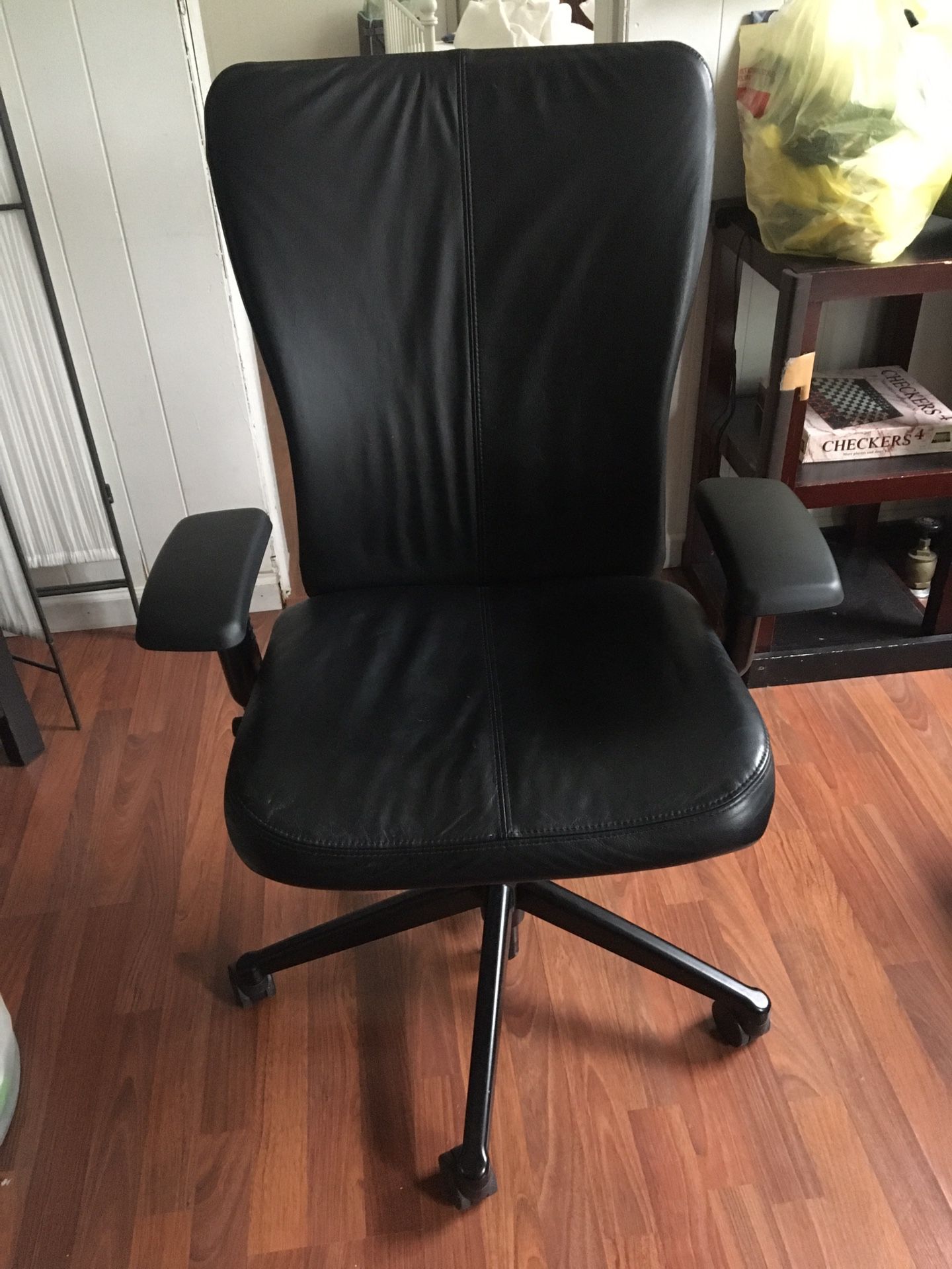 Haworth Zody chair (leather)