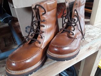 Mens uggs boots waterproof size 11 (trade for size 10.5)