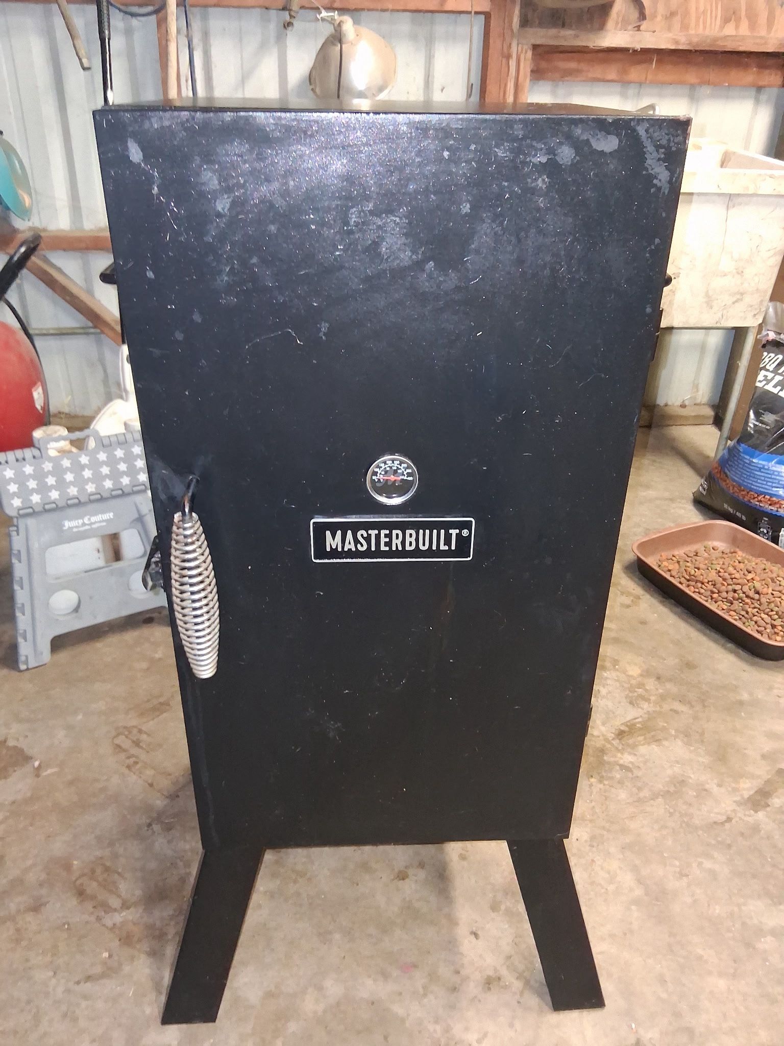 Masterbuilt Vertical Electric Smoker