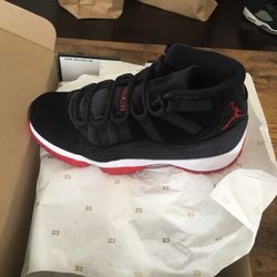 New Women’s Air Jordan 11 Retro size 6