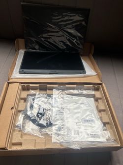 Ausus 15” monitor