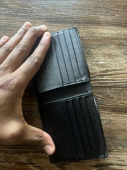 Authentic Gucci Wallet for Sale in Orlando, FL - OfferUp