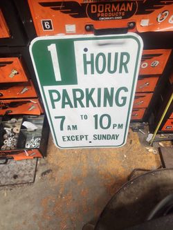1 hour parking street sign
