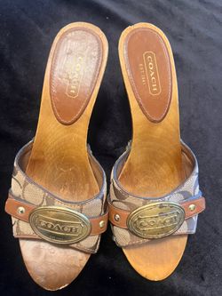 Coach wedges