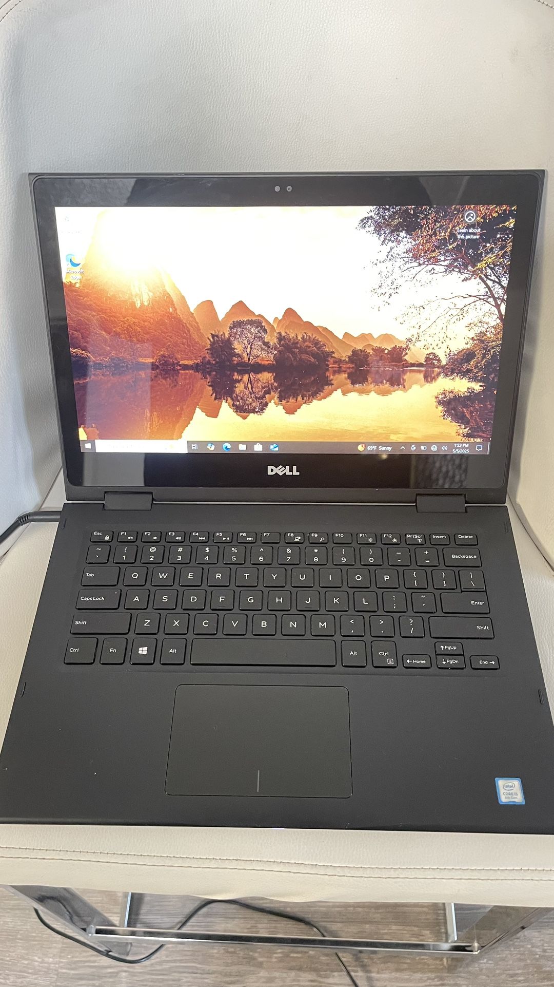 Dell Latitude 3390 2-in1 Laptop Touchscreen