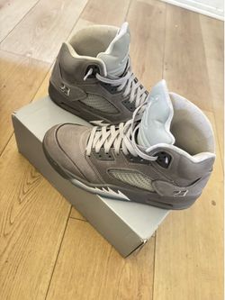 Wolf Grey 5s Size 10