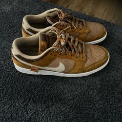 Nike Dunk Shoes Size 9.5 Mens 
