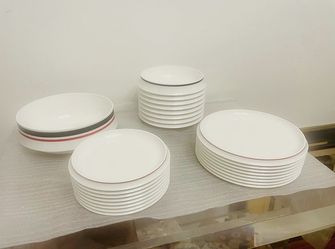 Vintage Serving of 8 & Salad Bowl Space Age Design GUZZINI Pagoda Acrylic Dishes - Vintage Tableware - Designed By Paolo Tilche