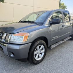 2013 Nissan Titan Crew Cab 