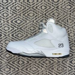 2015 Air Jordan 5 Metallic White Sz 11