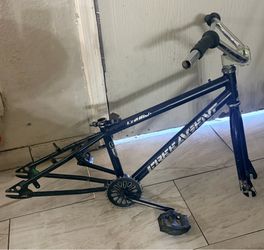 BIKE FRAME (Free Agent Eluder BMX model)